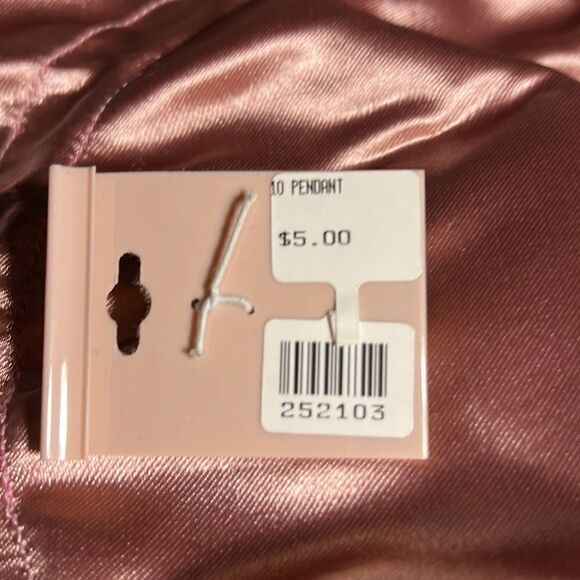 Ten cent coin pendant from the Bahamas. - Picture 4 of 4